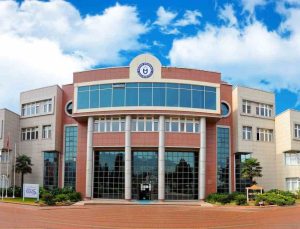 ADÜ’den gençlere çağrı: “Güçlü bir üniversite seni bekliyor”