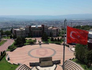 ADÜ’den kayıt yaptıramayan adaylara, mazeret başvurusu için son tarih uyarısı