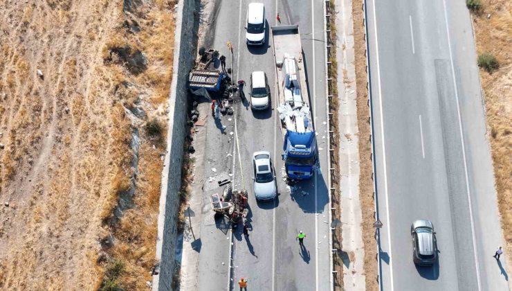 Aydın’da traktör tırla çarpıştı: 1 ölü, 2 yaralı