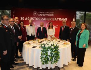 Aydın’da Zafer Bayramı resepsiyonu gerçekleştirildi