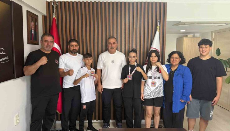 Aydınlı genç boksörlerden Türkiye Şampiyonası’nda 3 madalya