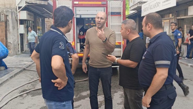 Başkan Zencirci, yanan mağazada incelemelerde bulundu
