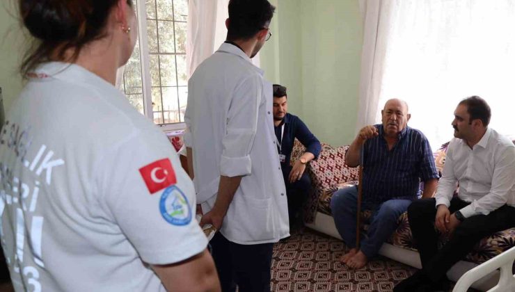 Karacasu’da evde sağlık hizmetleri vatandaşların ayağına gidiyor