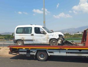 Kontrolden çıkan araç takla attı: 4 yaralı