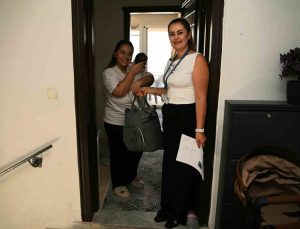Kuşadası Belediyesi 8 ayda 115 bebeğin sevincine ortak oldu