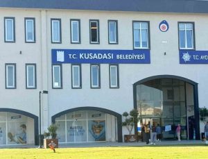 Kuşadası Belediyesi’ne 3. dalga operasyonu