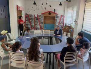 Minikler “Sihirli Kütüphanenin Kayıp Anahtarı” etkinliğinde kitapların dünyasını keşfetti