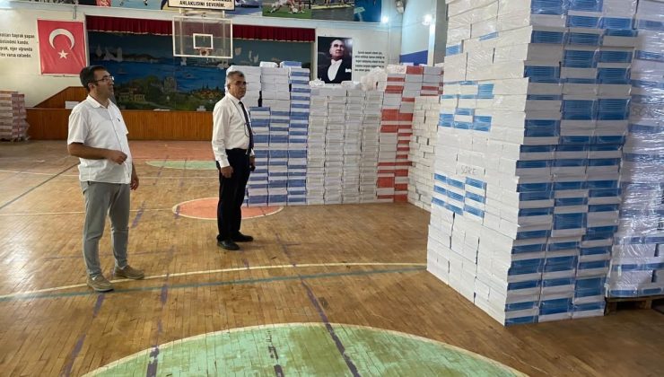 Söke’de ücretsiz ders kitaplarının dağıtım hazırlıkları sürüyor