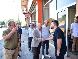 Vali Varol, Toptan Gıdacılar Çarşısı’nda esnaf ve vatandaşlarla buluştu