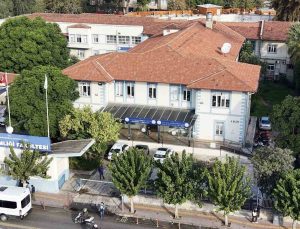 ADÜ Diş Hekimliği Fakültesi 2025 yılında 103 lisans, 16 uzmanlık öğrencisini mezun etti