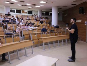 ADÜ’de öğrencilerin akademik hayata uyum süreci güçlendiriliyor