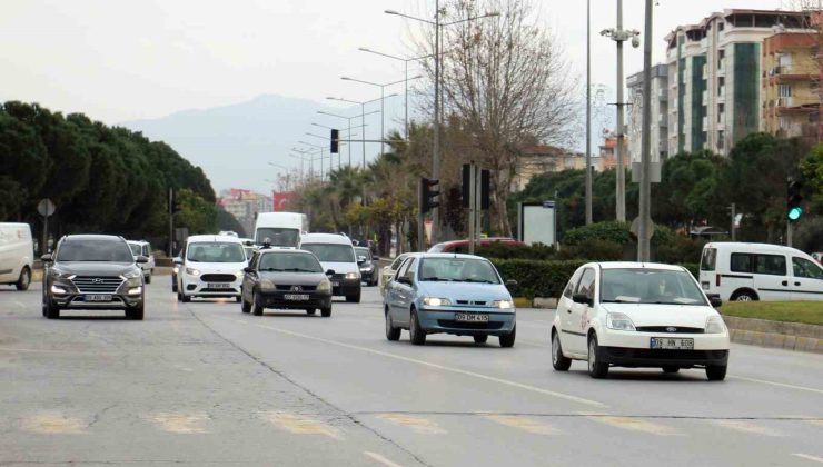 Aydın’da araç sayısı 694 bin oldu