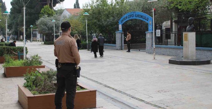Aydın’da okul çevrelerinde ilk gün denetimi