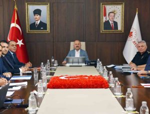 Aydın’da yeni eğitim yılı öncesi güvenlik toplantısı