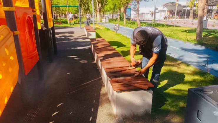 Didim Belediyesi parklardaki bakım ve onarım çalışmalarını sürdürüyor