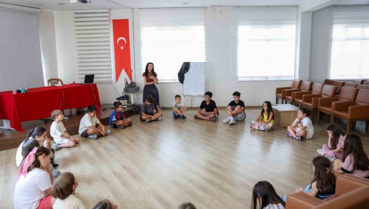 Efeler Belediyesi gençlerin ve çocukların yanında
