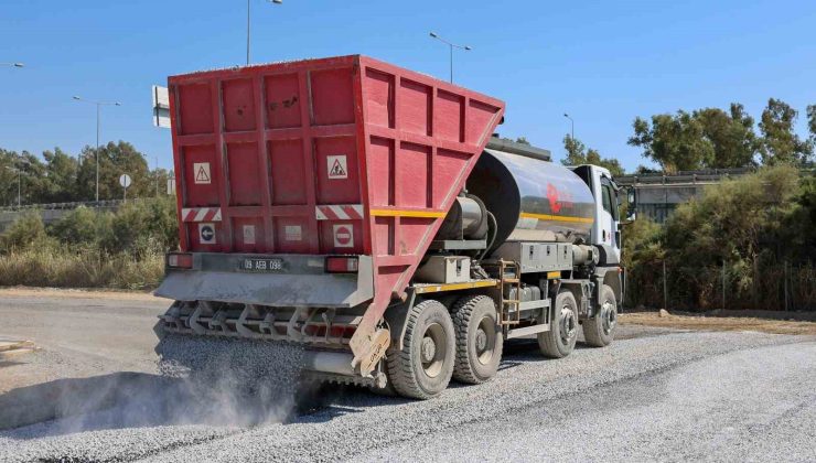 Efeler Belediyesi’nden Tepecik’e 15 bin metrekare asfalt