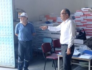 Efeler’de ders kitapları öğrencilerin sıralarındaki yerini almaya başladı