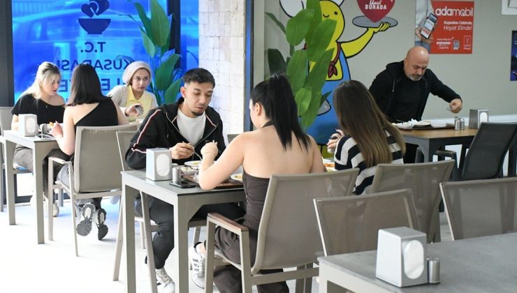 Kuşadası’nda Kent Lokantası her gün 500 kişiyi ağırlıyor