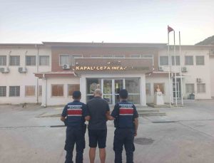 Kuşadası’nda uyuşturucu operasyonu: 3 gözaltı