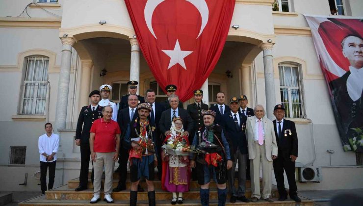 Kuşadası’nın kurtuluşunun 104’üncü yıl dönümü törenle kutlandı