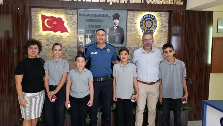 Yenipazar’da öğrenciler Emniyet Amirliği’nde ağırlandı