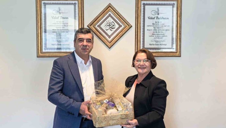 Didim’de vakıflar arazisi için imzalar atıldı