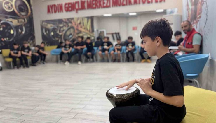 Öğrenciler, Aydın Gençlik Merkezi’ni yakından tanıdı